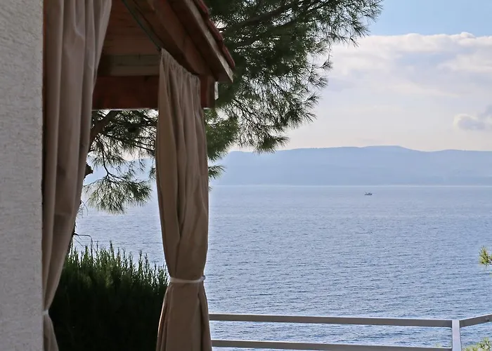 Brela Beach House